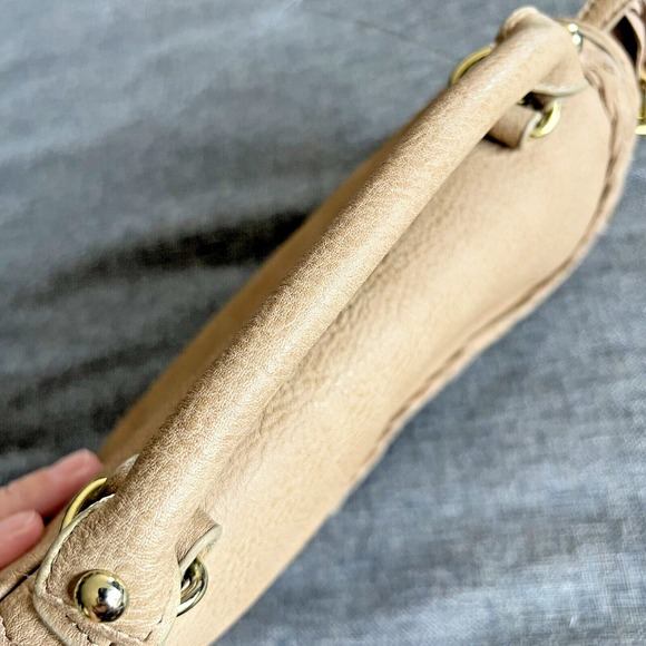 Steve Madden Crossbody Bag Tan Saddle Messenger Handbag Purse Faux Leather Suede - Picture 13 of 14